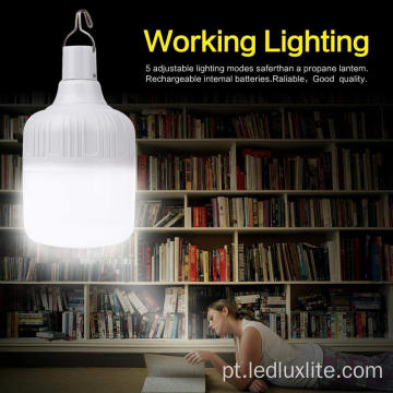Lanterna de acampamento com lâmpada LED regulável